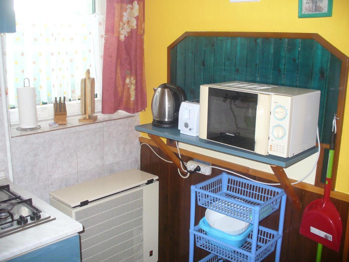 Pleiveisz Apartman Sarvar Ngoại thất bức ảnh